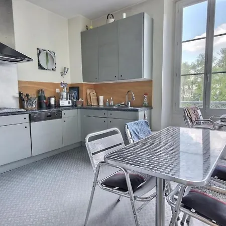 Appartement Convivial Apartman